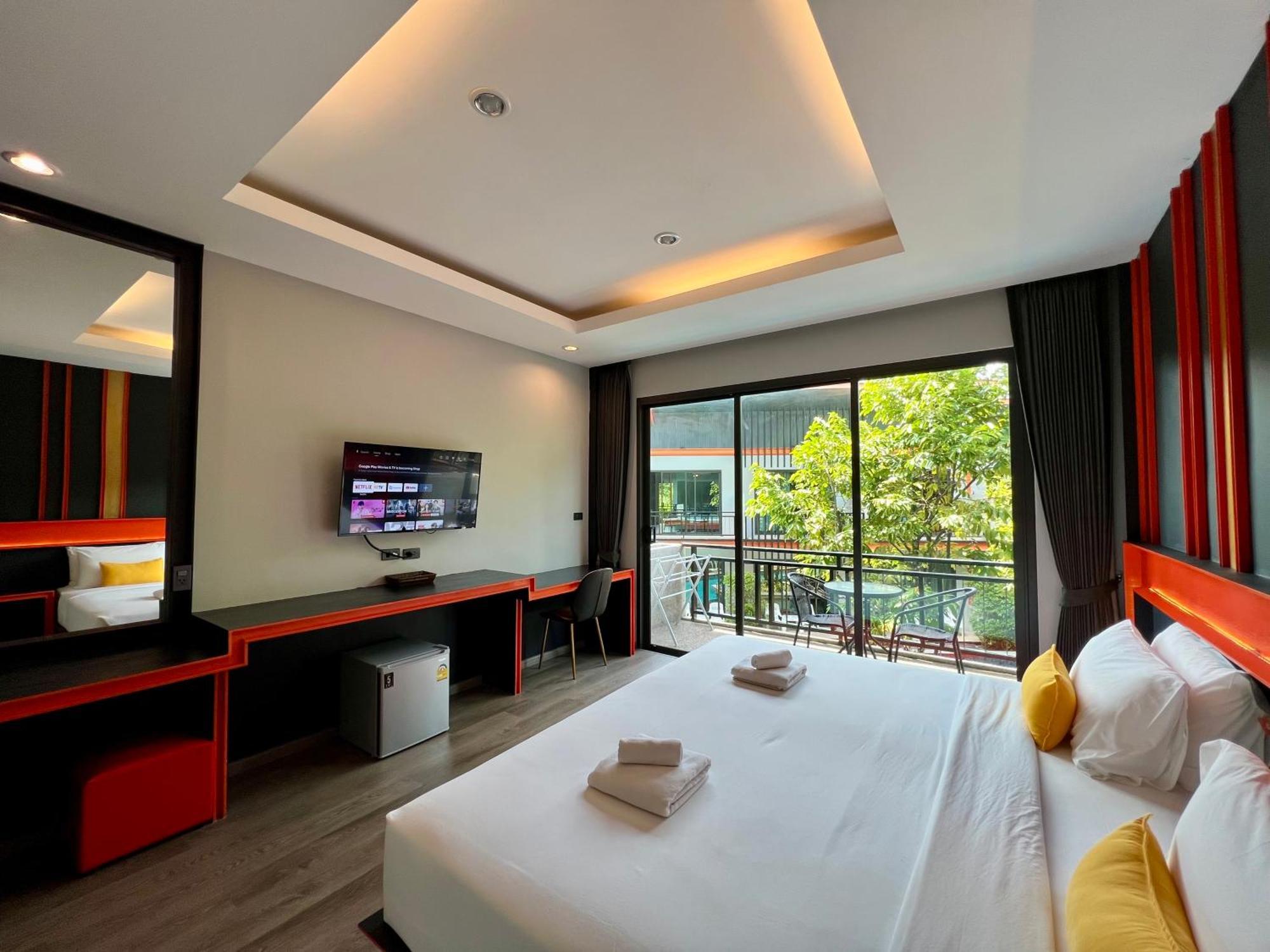 Wow Phuket Hotell Eksteriør bilde