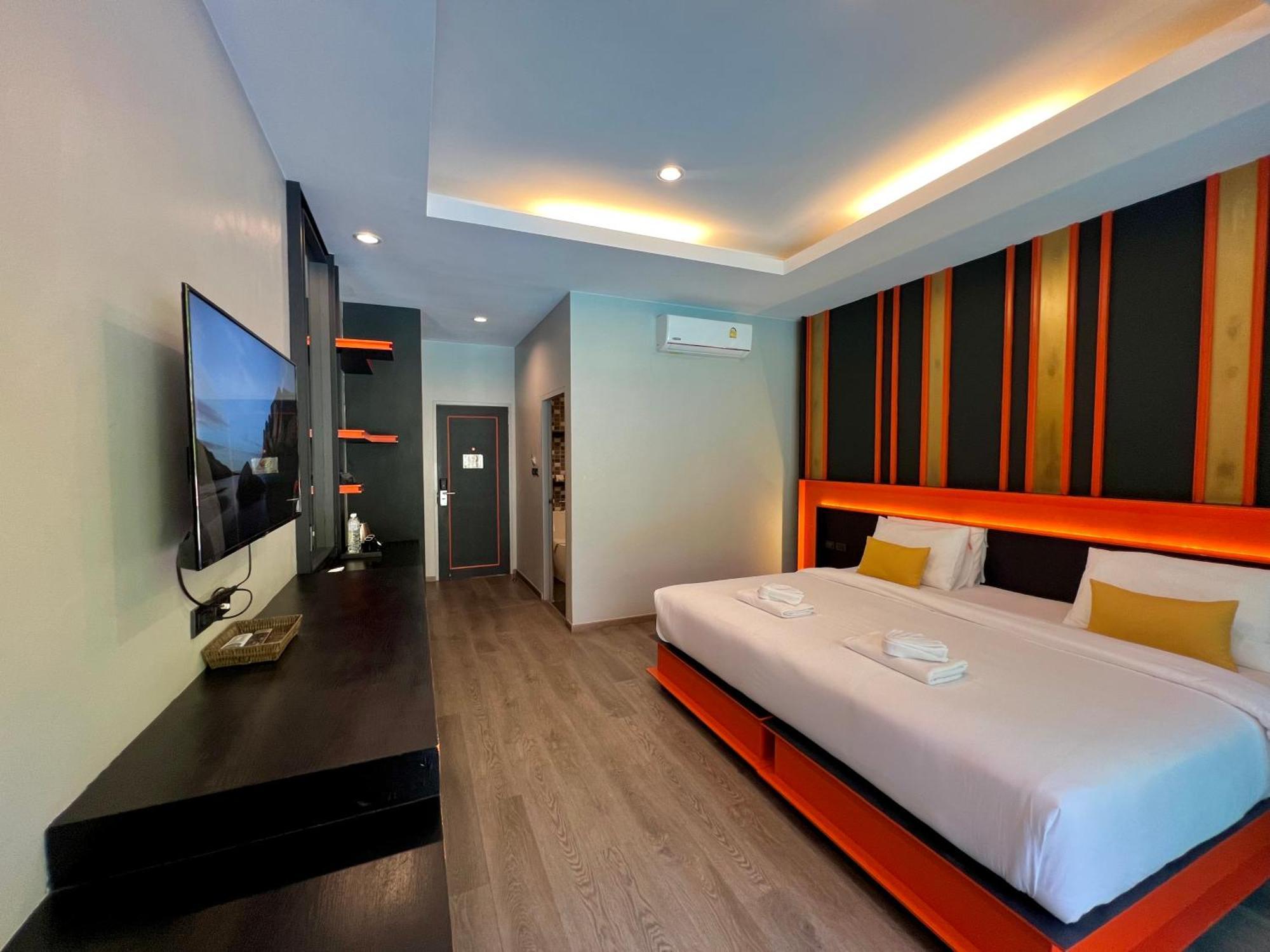 Wow Phuket Hotell Eksteriør bilde