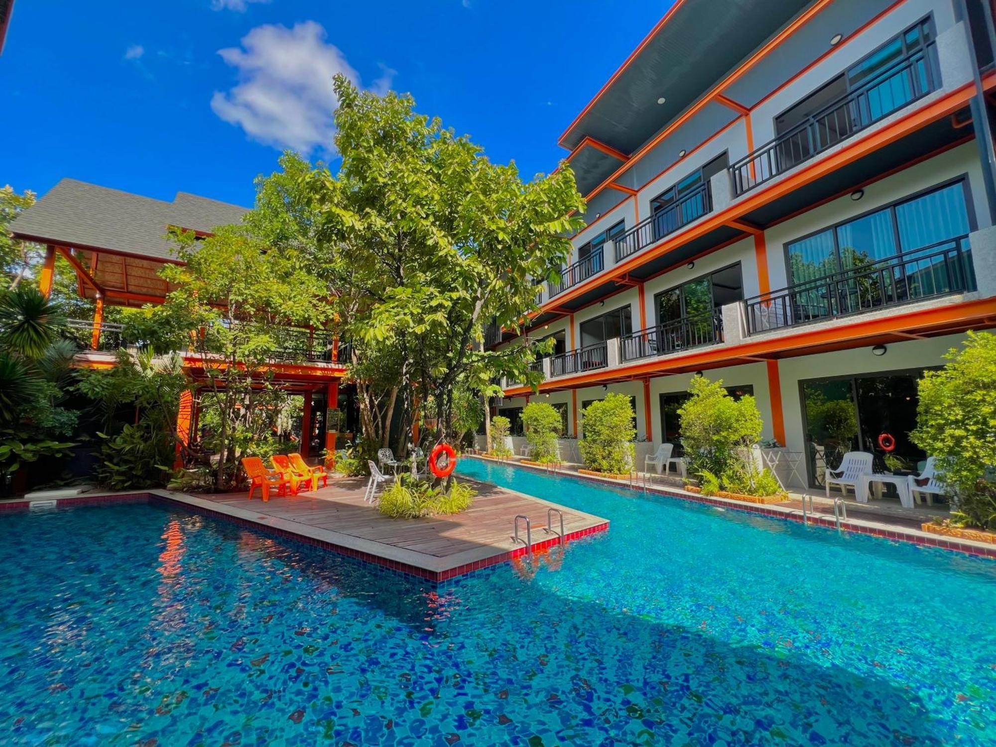 Wow Phuket Hotell Eksteriør bilde